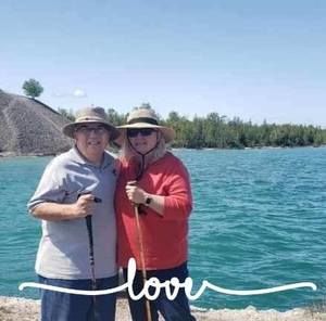 Meet your Posher, Debra